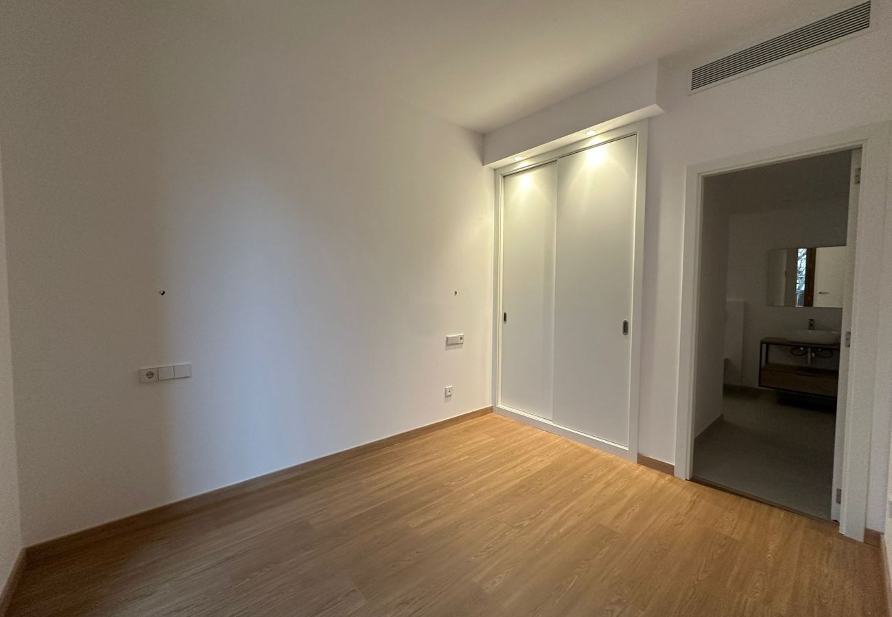 Apartment-Wohnung in Palma  - Modernes Apartment zur Langzeitmiete in Palma mit 3 Schlafzimmern und Terrasse