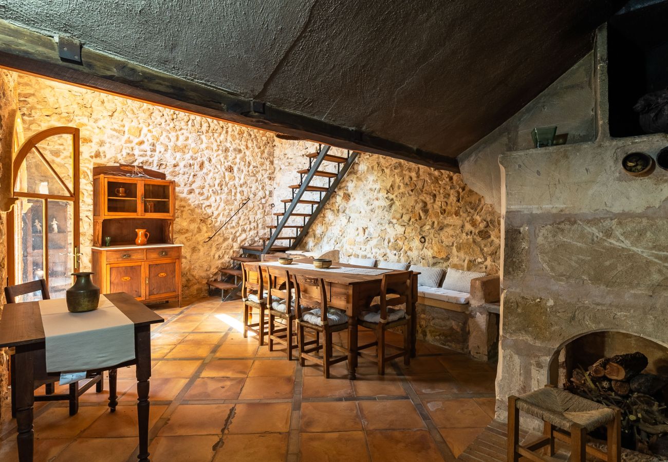 Apartment-Wohnung in Petra - Dorfhaus in Petra zur Langzeitmiete 