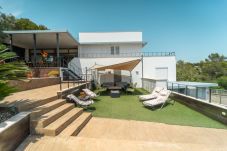 Villa in Palma - Villa Genova Villa in den Bergen von Genova mit Meerblick und Stadt- und Strandnähe 