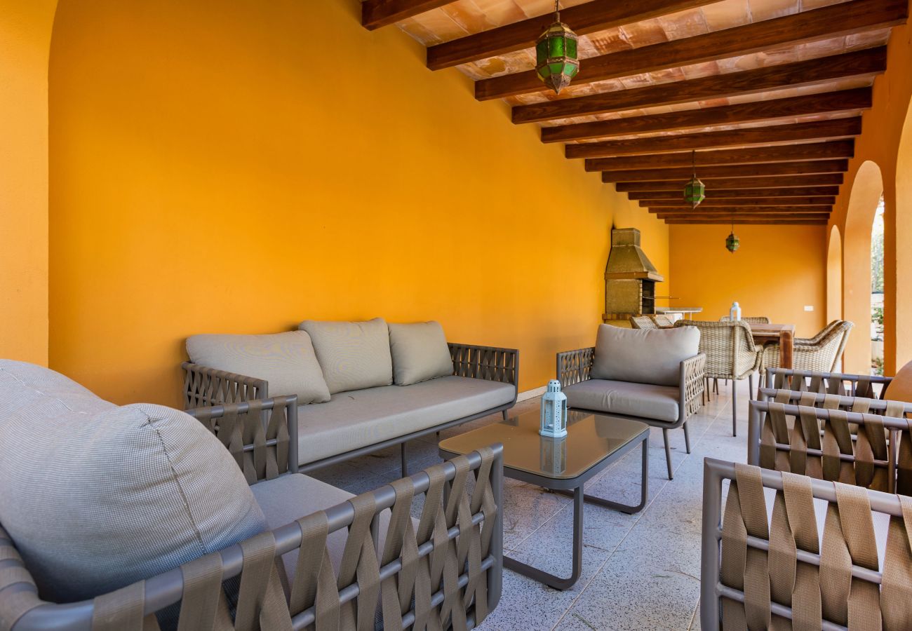 Villa in Santanyi - Beachfront Tower Ferienhaus mit Pool nur 300 m vom Strand Cala Santanyi entfernt