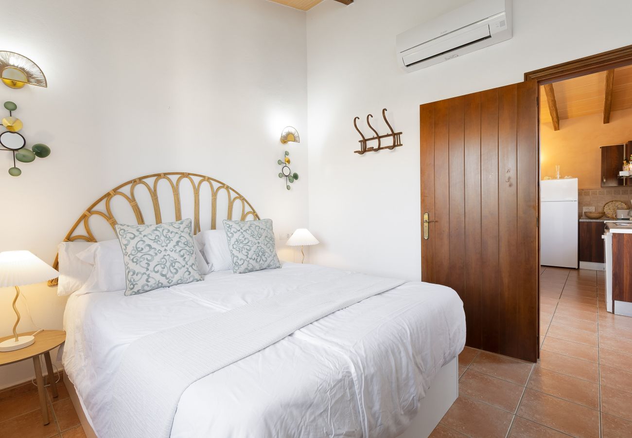 Finca in Santanyi - Sa Madoneta charmantes Ferienhaus mit traumhaftem Ausblick und Pool in Santanyí