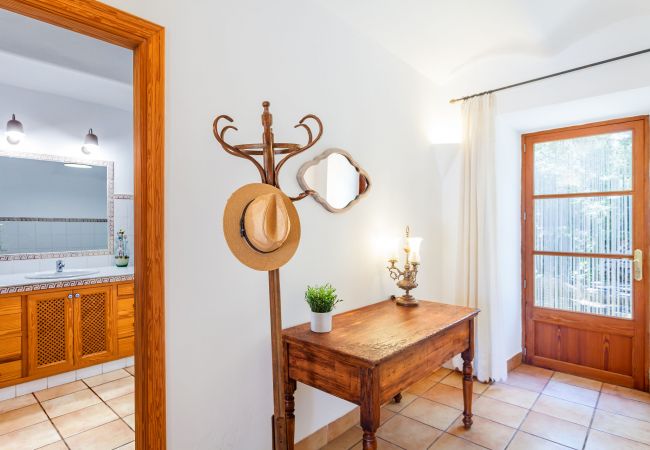 Finca in Santanyi - Finca Es Turo wunderschönes Ferienhaus auf dem Land mit Pool und Panoramablick in Santanyí Finca in Santanyi - Finca Es Turo wunderschönes Ferienhaus auf dem Land mit Pool und Panoramablick in Santanyí