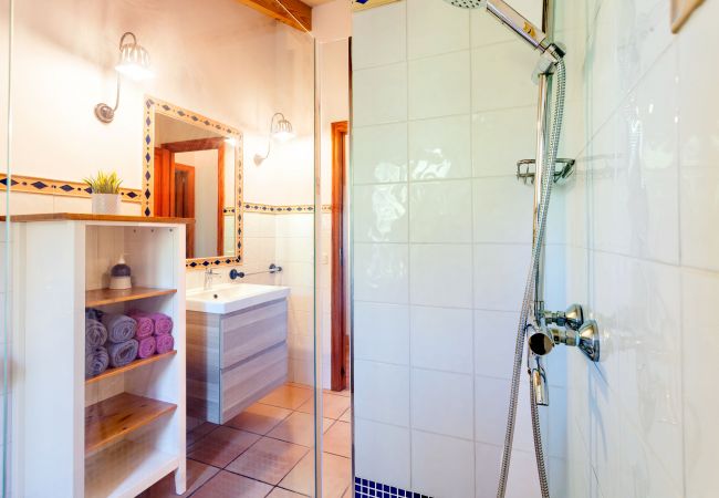 Finca in Santanyi - Finca Es Turo wunderschönes Ferienhaus auf dem Land mit Pool und Panoramablick in Santanyí Finca in Santanyi - Finca Es Turo wunderschönes Ferienhaus auf dem Land mit Pool und Panoramablick in Santanyí