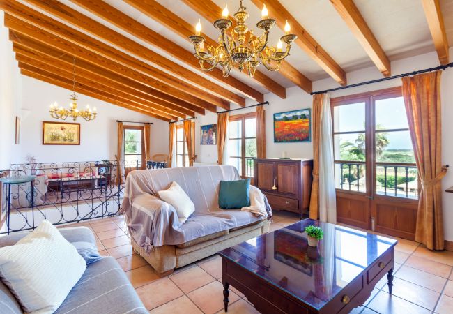 Finca in Santanyi - Finca Es Turo wunderschönes Ferienhaus auf dem Land mit Pool und Panoramablick in Santanyí Finca in Santanyi - Finca Es Turo wunderschönes Ferienhaus auf dem Land mit Pool und Panoramablick in Santanyí