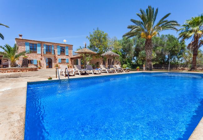 Finca in Santanyi - Finca Es Turo wunderschönes Ferienhaus auf dem Land mit Pool und Panoramablick in Santanyí Finca in Santanyi - Finca Es Turo wunderschönes Ferienhaus auf dem Land mit Pool und Panoramablick in Santanyí