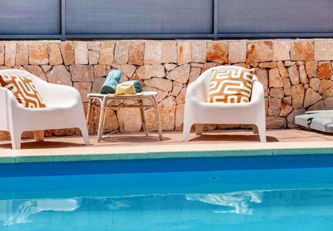 Ferienhaus in Santanyi - Casa Abril Schönes Ferienhaus mit Pool im Naturpark Cala Mondrago Ferienhaus in Santanyi - Casa Abril Schönes Ferienhaus mit Pool im Naturpark Cala Mondrago