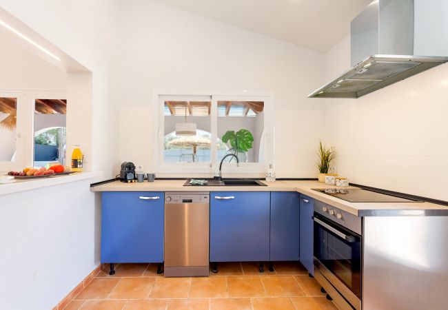 Ferienhaus in Santanyi - Casa Abril Schönes Ferienhaus mit Pool im Naturpark Cala Mondrago Ferienhaus in Santanyi - Casa Abril Schönes Ferienhaus mit Pool im Naturpark Cala Mondrago