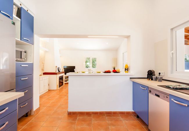 Ferienhaus in Santanyi - Casa Abril Schönes Ferienhaus mit Pool im Naturpark Cala Mondrago Ferienhaus in Santanyi - Casa Abril Schönes Ferienhaus mit Pool im Naturpark Cala Mondrago