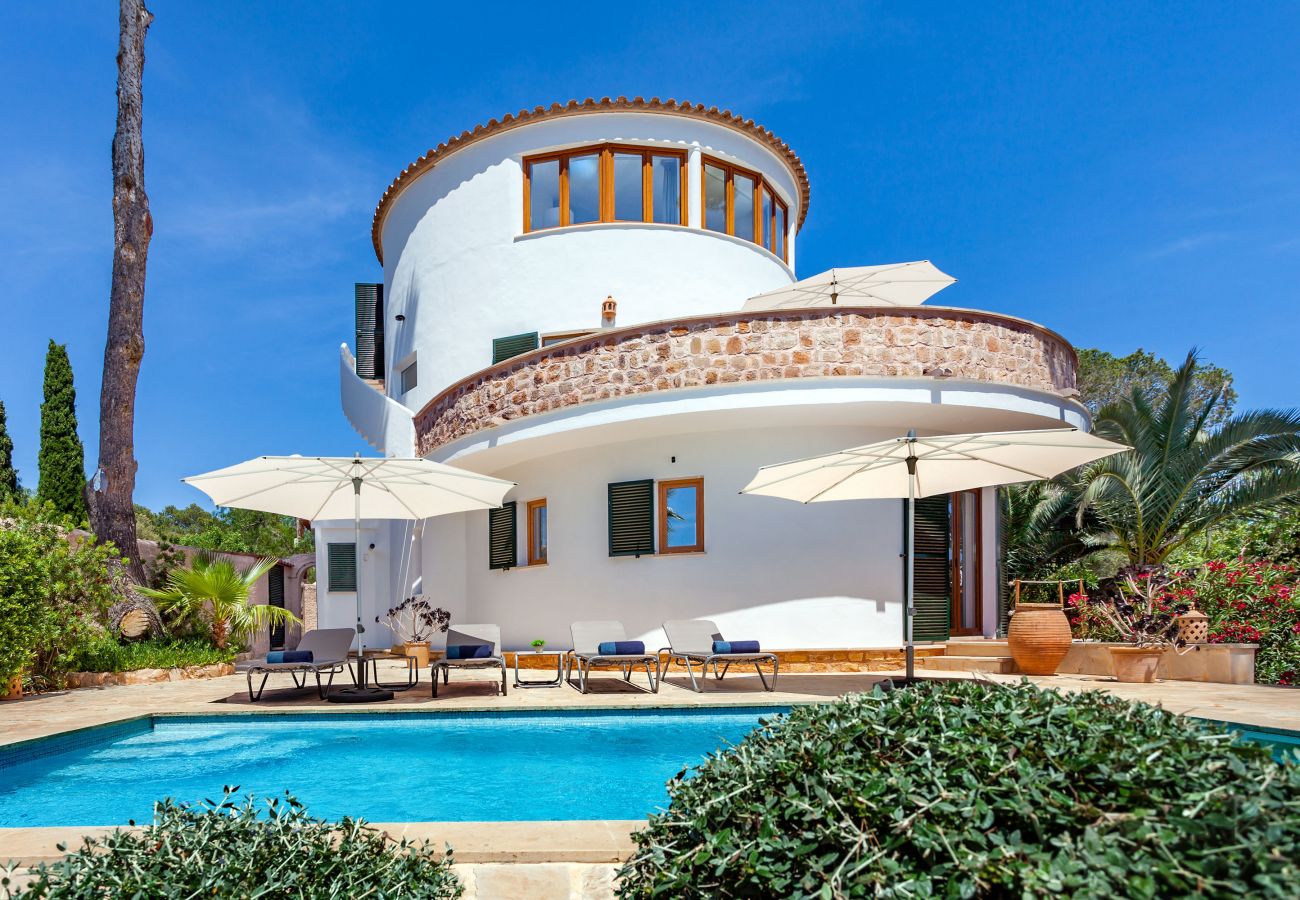 Ferienhaus in Santanyi - Villa Redonda » Außergewöhnliche Rundbau-Villa in ruhiger Lage mit privatem Pool nur 80m Fussweg von der Cala Santanyí entfernt