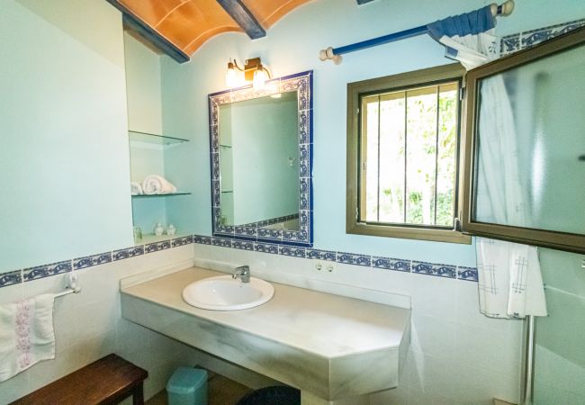 Finca in Santanyi - Finca Sa Barraca gemütliches Ferienhaus mit charmantem Garten und Pool nahe Cala Mondragó Finca in Santanyi - Finca Sa Barraca gemütliches Ferienhaus mit charmantem Garten und Pool nahe Cala Mondragó