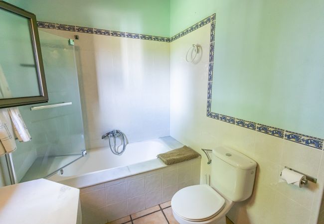 Finca in Santanyi - Finca Sa Barraca gemütliches Ferienhaus mit charmantem Garten und Pool nahe Cala Mondragó Finca in Santanyi - Finca Sa Barraca gemütliches Ferienhaus mit charmantem Garten und Pool nahe Cala Mondragó