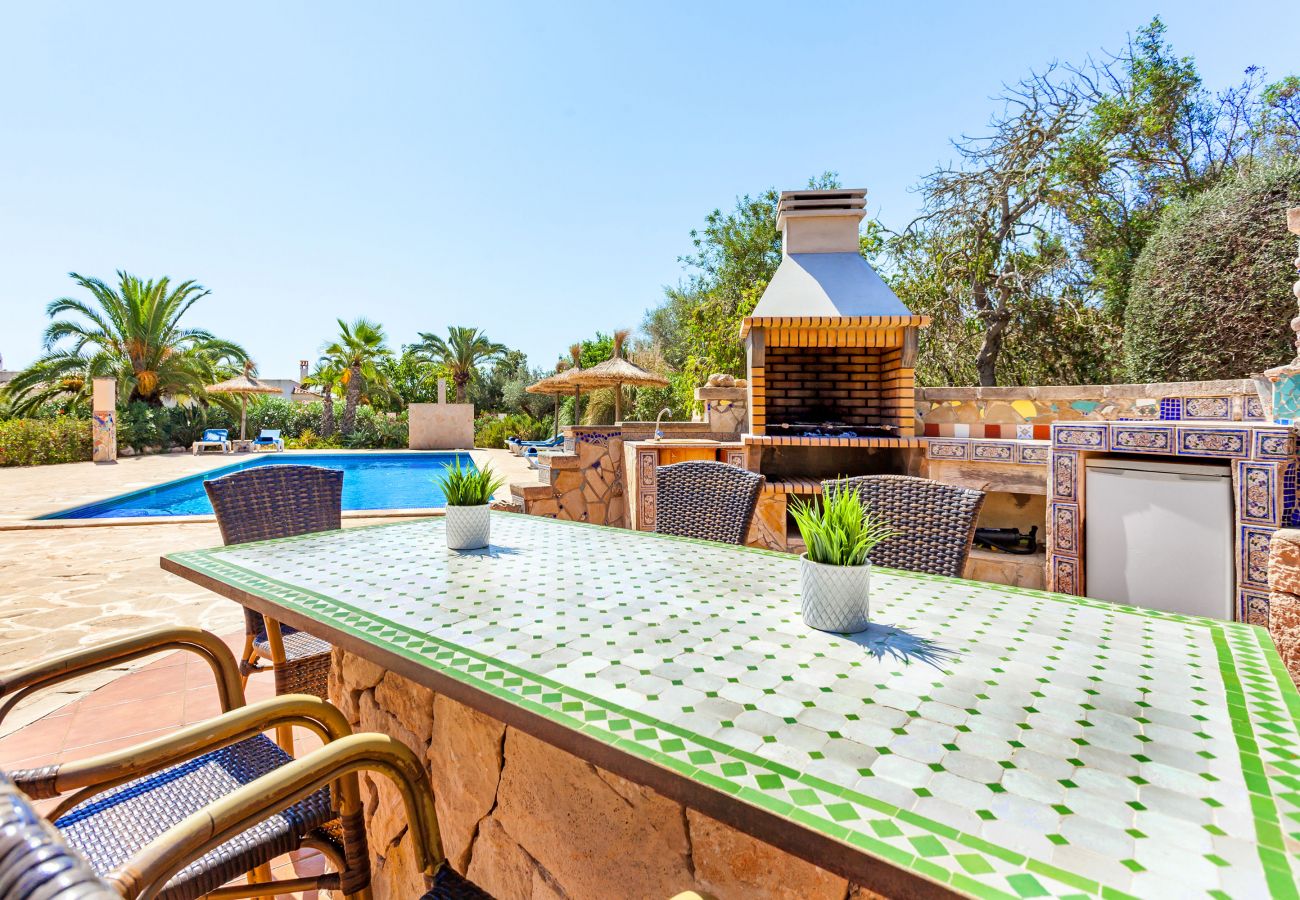Ferienwohnung in Santanyi - Can Flores WHG 2 >> Ferienwohnung in Privatvilla mit Pool in Strandnähe 