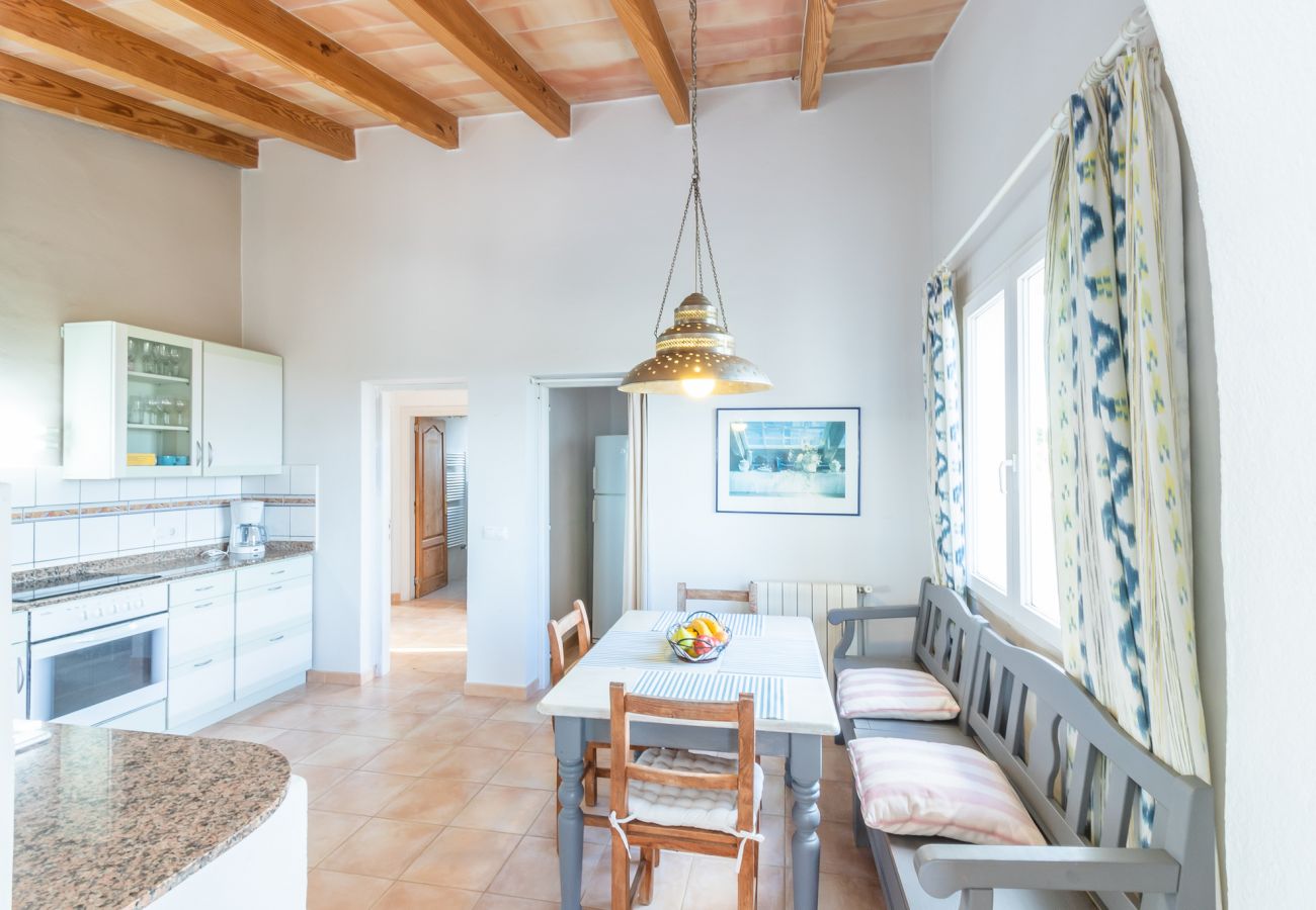 Ferienwohnung in Santanyi - Can Flores WHG 3 » Ferienwohnung in Privatvilla mit Pool und Strandnähe 