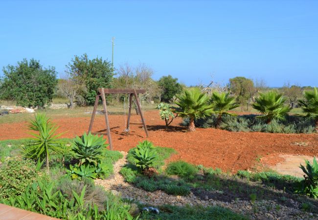 Finca in Santa Margalida - Can Burguet 099 charmante Finca auf dem Lande mit schönem Garten, privatem Pool und W-Lan