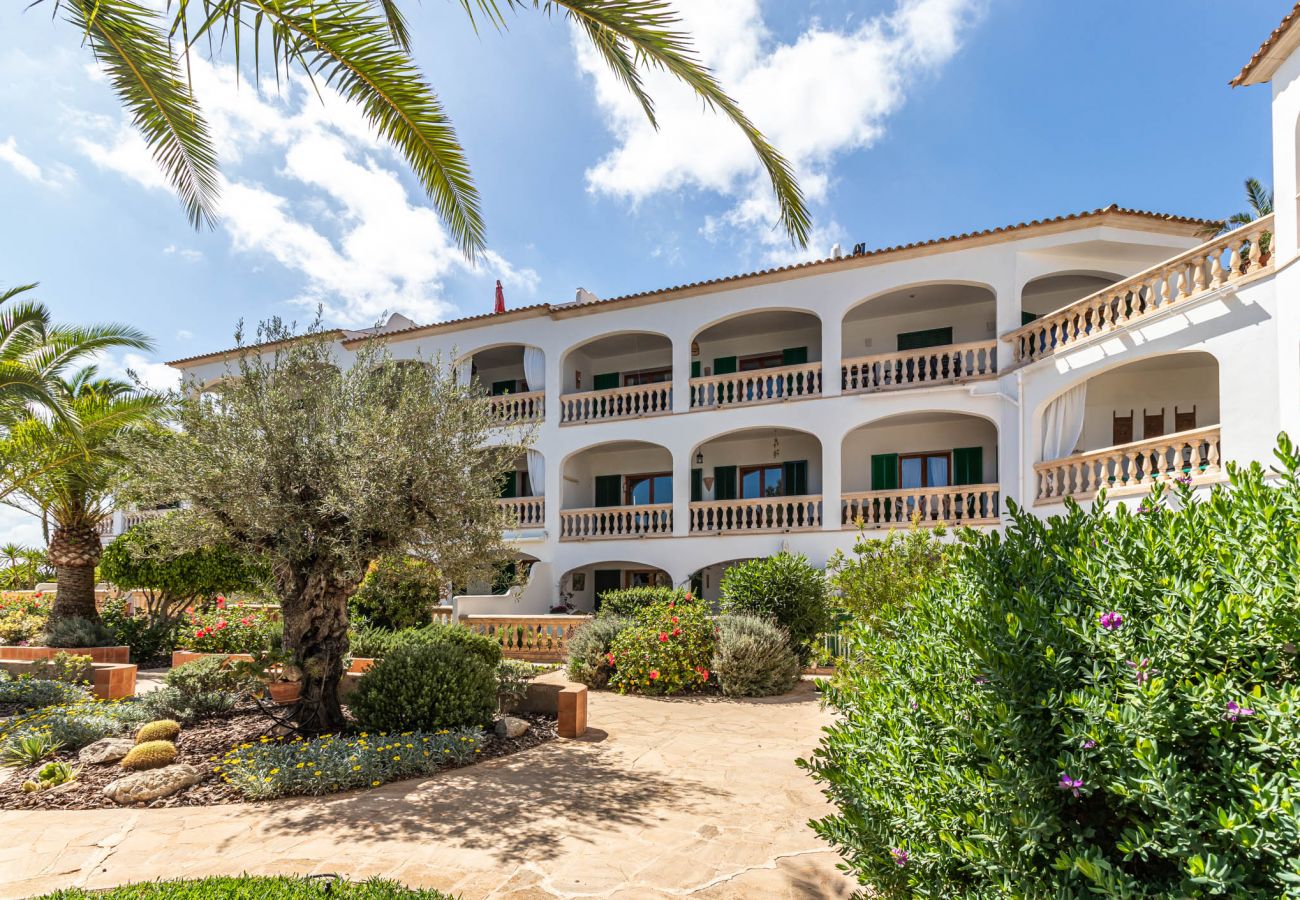 Ferienwohnung in Cala Santanyi - Apartment Buena Vista » Obergeschoß Ferienwohnung mit Meerblick, Pool und fussläufig zum Strand