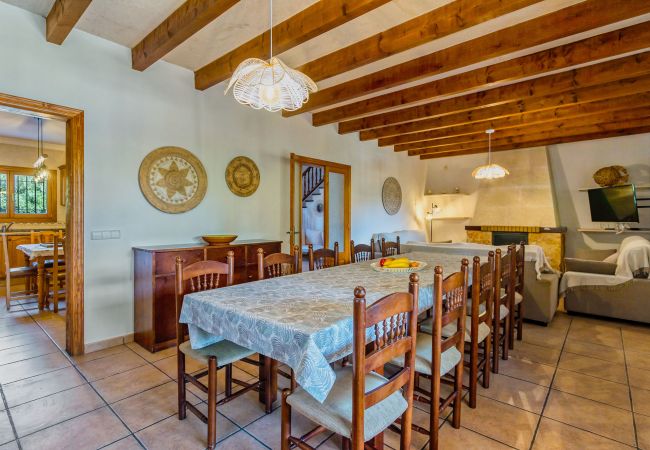 Finca in Cas Concos - Finca Son Peris idyllisches Ferienhaus mit Pool und Panoramablick in Cas Concos Finca in Cas Concos - Finca Son Peris idyllisches Ferienhaus mit Pool und Panoramablick in Cas Concos