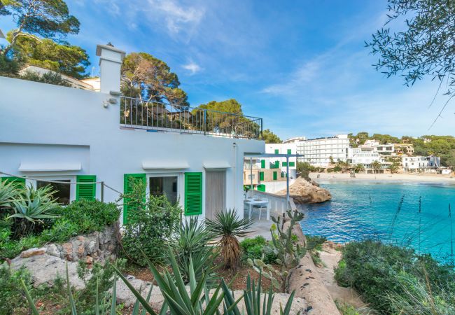 Ferienhaus in Cala Santanyi - Strandhaus Sa Barca mit Meerblick und  nur wenige Schritte zur Cala Santanyí Ferienhaus in Cala Santanyi - Strandhaus Sa Barca mit Meerblick und  nur wenige Schritte zur Cala Santanyí