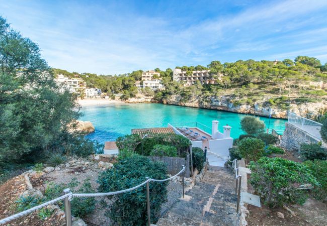 Ferienhaus in Cala Santanyi - Strandhaus Sa Barca mit Meerblick und  nur wenige Schritte zur Cala Santanyí Ferienhaus in Cala Santanyi - Strandhaus Sa Barca mit Meerblick und  nur wenige Schritte zur Cala Santanyí