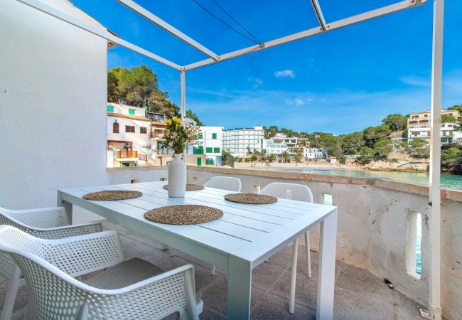 Ferienhaus in Cala Santanyi - Strandhaus Sa Barca mit Meerblick und  nur wenige Schritte zur Cala Santanyí Ferienhaus in Cala Santanyi - Strandhaus Sa Barca mit Meerblick und  nur wenige Schritte zur Cala Santanyí