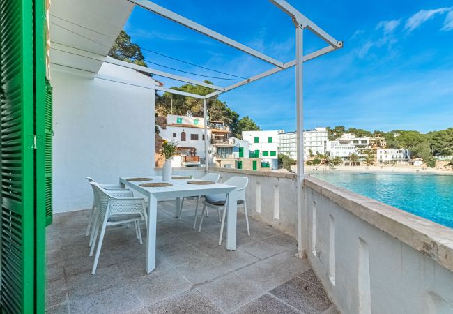 Ferienhaus in Cala Santanyi - Strandhaus Sa Barca mit Meerblick und  nur wenige Schritte zur Cala Santanyí Ferienhaus in Cala Santanyi - Strandhaus Sa Barca mit Meerblick und  nur wenige Schritte zur Cala Santanyí