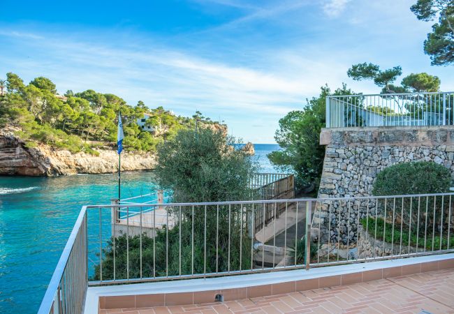Ferienhaus in Cala Santanyi - Strandhaus Sa Barca mit Meerblick und  nur wenige Schritte zur Cala Santanyí Ferienhaus in Cala Santanyi - Strandhaus Sa Barca mit Meerblick und  nur wenige Schritte zur Cala Santanyí