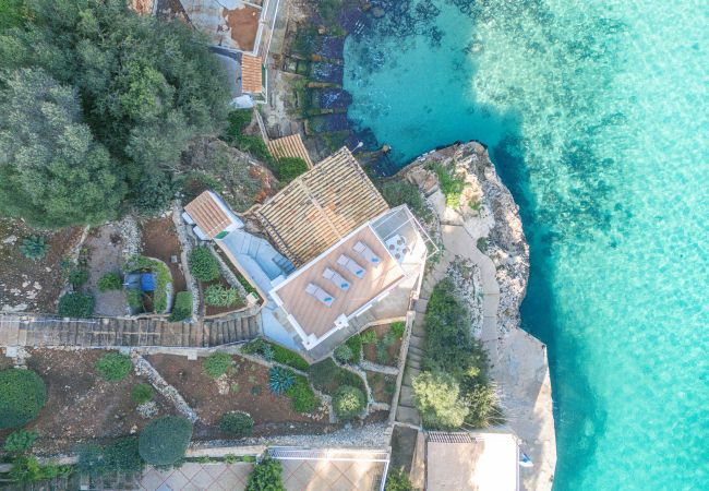 Ferienhaus in Cala Santanyi - Strandhaus Sa Barca mit Meerblick und  nur wenige Schritte zur Cala Santanyí Ferienhaus in Cala Santanyi - Strandhaus Sa Barca mit Meerblick und  nur wenige Schritte zur Cala Santanyí