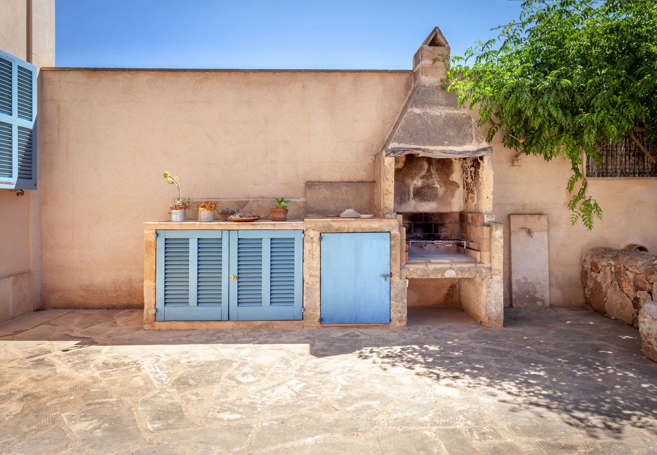 Ferienhaus in Es Llombards -  Sa Bassa » Finca in Ortsrandlage