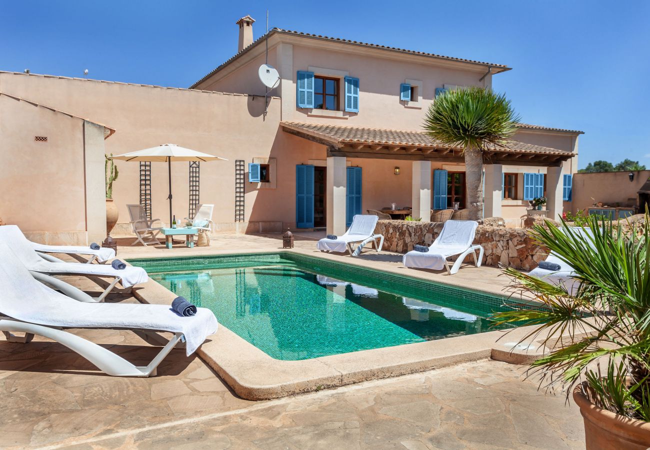 Ferienhaus in Es Llombards -  Sa Bassa » Finca in Ortsrandlage