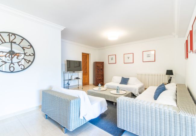 Ferienwohnung in Cala Santanyi - Sa Trona Beach House Ferienhaus mit Blick auf Cala Santanyi nur wenige Schritte vom Strand entfernt Ferienwohnung in Cala Santanyi - Sa Trona Beach House Ferienhaus mit Blick auf Cala Santanyi nur wenige Schritte vom Strand entfernt