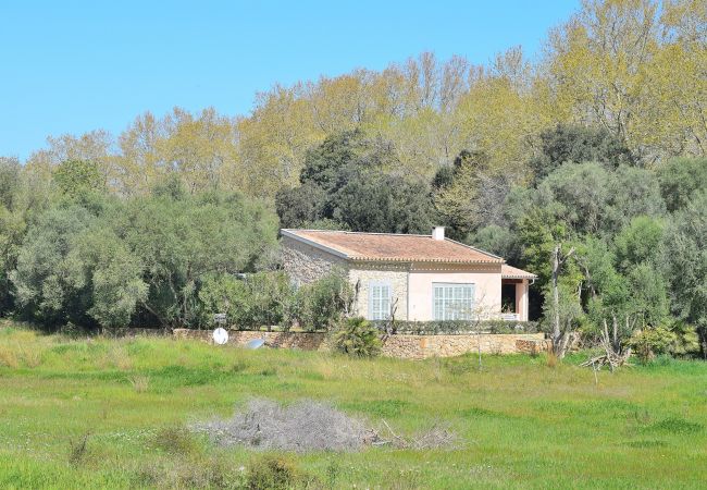 Finca in Capdepera - Na Miqueleta 074 gemütliche Finca mit privatem Pool, Garten, Grill und Klimaanlage