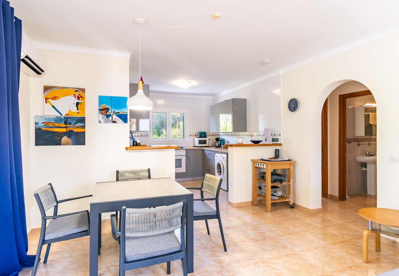 Chalet in Santanyi - Casa Blue komfortables Haus mit Pool in ruhiger Ortsrandlage zwischen Cala Santanyí und Cala S'Amarador verfügbar für monatliche  Aufenthalte