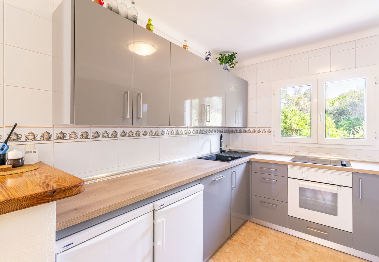 Chalet in Santanyi - Casa Blue komfortables Haus mit Pool in ruhiger Ortsrandlage zwischen Cala Santanyí und Cala S'Amarador verfügbar für monatliche  Aufenthalte