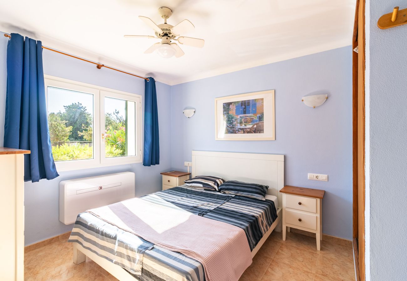 Chalet in Santanyi - Casa Blue komfortables Haus mit Pool in ruhiger Ortsrandlage zwischen Cala Santanyí und Cala S'Amarador verfügbar für monatliche  Aufenthalte