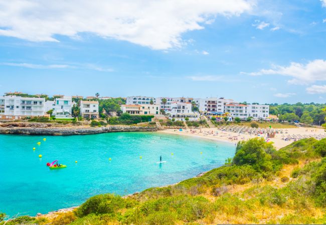 Ferienwohnung in Portocolom - La Ola Beach House strandnahes Ferienhaus mit Gemeinschaftspool in Porto Colom Ferienwohnung in Portocolom - La Ola Beach House strandnahes Ferienhaus mit Gemeinschaftspool in Porto Colom