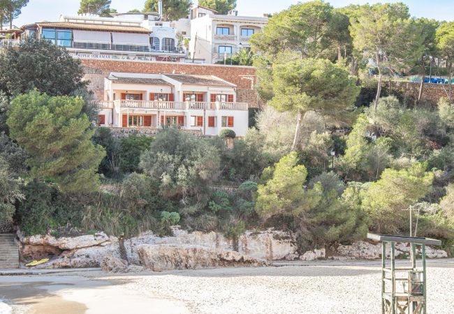 Ferienwohnung in Cala Santanyi - Sa Tronita Beach House Ferienhaus mit Blick auf Cala Santanyi nur wenige Schritte vom Strand entfernt Ferienwohnung in Cala Santanyi - Sa Tronita Beach House Ferienhaus mit Blick auf Cala Santanyi nur wenige Schritte vom Strand entfernt