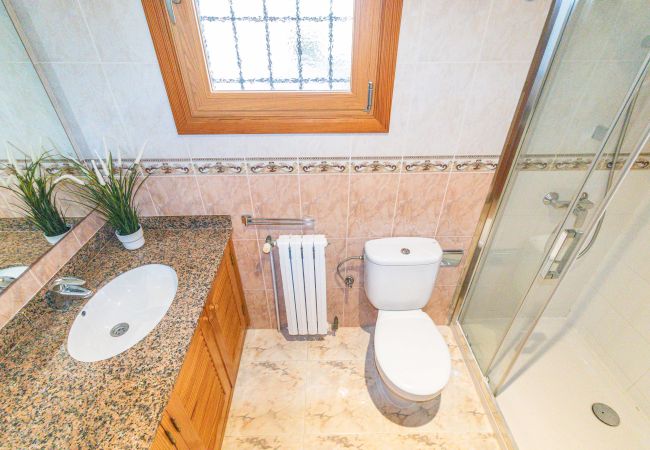 Ferienwohnung in Cala Santanyi - Sa Tronita Beach House Ferienhaus mit Blick auf Cala Santanyi nur wenige Schritte vom Strand entfernt Ferienwohnung in Cala Santanyi - Sa Tronita Beach House Ferienhaus mit Blick auf Cala Santanyi nur wenige Schritte vom Strand entfernt