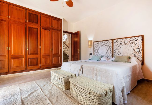 Finca in Portocolom - Pine Tree House Espiga » Quiet place to relax