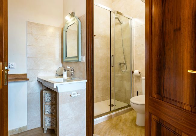 Finca in Portocolom - Pine Tree House Espiga Ruhiges Ferienhaus mit Pool in Porto Colom, ideal für Familien & Entspannung Finca in Portocolom - Pine Tree House Espiga Ruhiges Ferienhaus mit Pool in Porto Colom, ideal für Familien & Entspannung