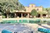 Finca in Portocolom - Pine Tree House Espiga Ruhiges Ferienhaus mit Pool in Porto Colom, ideal für Familien & Entspannung Finca in Portocolom - Pine Tree House Espiga Ruhiges Ferienhaus mit Pool in Porto Colom, ideal für Familien & Entspannung