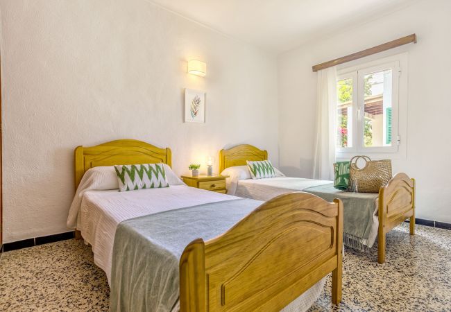 Ferienhaus in Cala Santanyi - Can Castello >> garden of bliss 