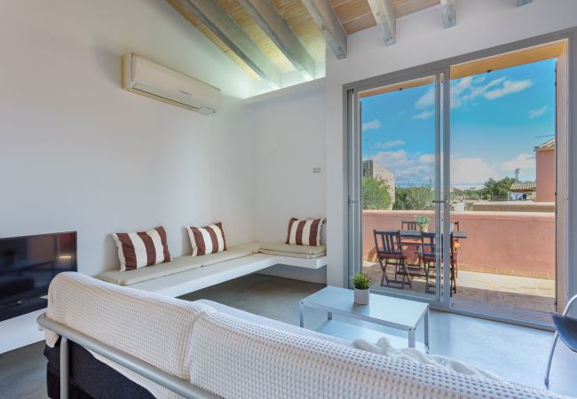 Ferienwohnung in Es Llombards - CASA DE LA PINTORA << Obergeschoss  Adults Only Ferienwohnung in Es Llombards - CASA DE LA PINTORA << Obergeschoss  Adults Only