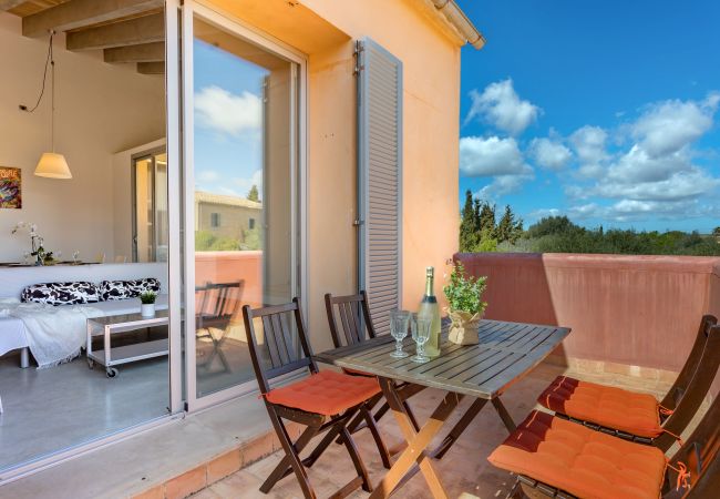 Ferienwohnung in Es Llombards - CASA DE LA PINTORA << Obergeschoss  Adults Only Ferienwohnung in Es Llombards - CASA DE LA PINTORA << Obergeschoss  Adults Only