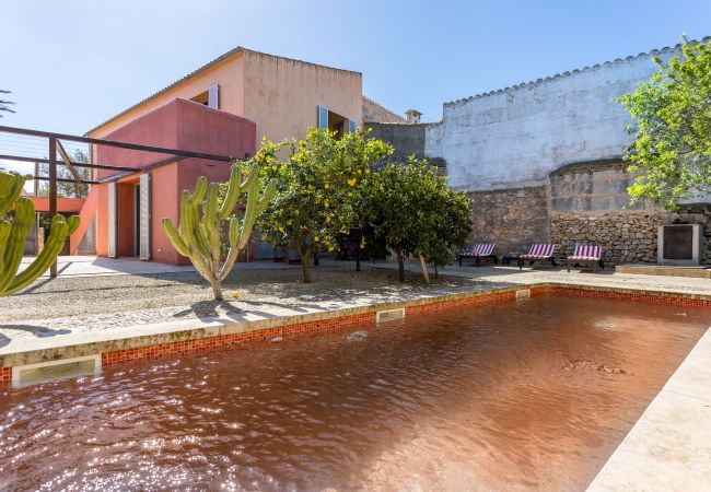 Ferienwohnung in Es Llombards - CASA DE LA PINTORA << Obergeschoss  Adults Only Ferienwohnung in Es Llombards - CASA DE LA PINTORA << Obergeschoss  Adults Only