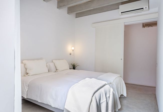 Ferienwohnung in Es Llombards - CASA DE LA PINTORA << Untergeschoss Adults Only Ferienwohnung in Es Llombards - CASA DE LA PINTORA << Untergeschoss Adults Only