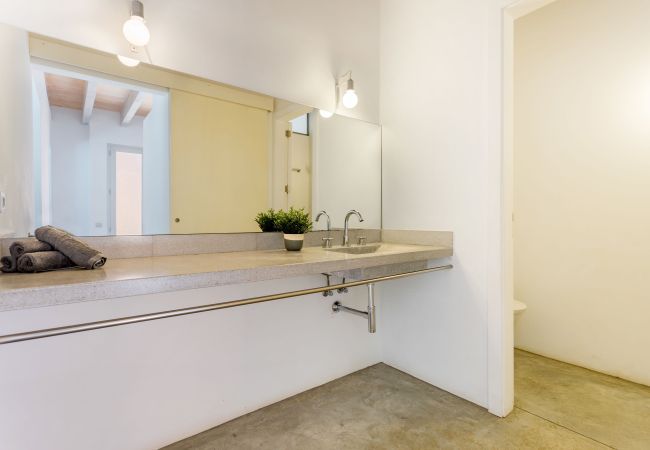 Ferienwohnung in Es Llombards - CASA DE LA PINTORA << Untergeschoss Adults Only Ferienwohnung in Es Llombards - CASA DE LA PINTORA << Untergeschoss Adults Only