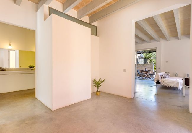 Ferienwohnung in Es Llombards - CASA DE LA PINTORA << Untergeschoss Adults Only Ferienwohnung in Es Llombards - CASA DE LA PINTORA << Untergeschoss Adults Only