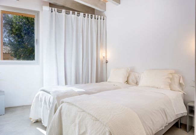 Ferienwohnung in Es Llombards - CASA DE LA PINTORA << Untergeschoss Adults Only Ferienwohnung in Es Llombards - CASA DE LA PINTORA << Untergeschoss Adults Only