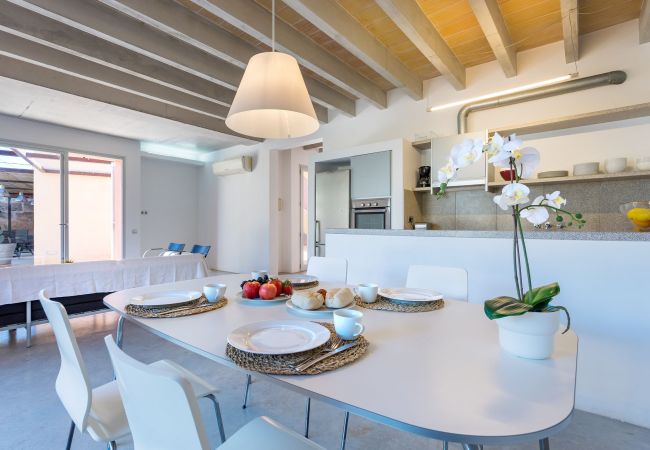 Ferienwohnung in Es Llombards - CASA DE LA PINTORA << Untergeschoss Adults Only Ferienwohnung in Es Llombards - CASA DE LA PINTORA << Untergeschoss Adults Only