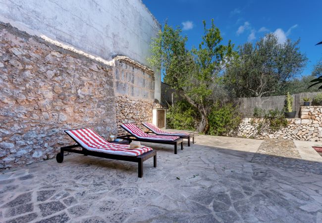 Ferienwohnung in Es Llombards - CASA DE LA PINTORA << Untergeschoss Adults Only Ferienwohnung in Es Llombards - CASA DE LA PINTORA << Untergeschoss Adults Only