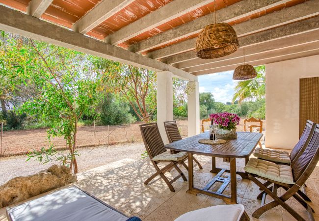 Ferienhaus in Ses Salines - Sa Pleta charmantes kleines Haus zur monatlichen Vermietung in ruhiger Lage in Ses Salines Ferienhaus in Ses Salines - Sa Pleta charmantes kleines Haus zur monatlichen Vermietung in ruhiger Lage in Ses Salines